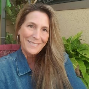 Meet your Posher, Shari